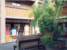 morleys courtyard-2000