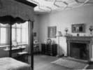 sawston hall bedroom1-c1970